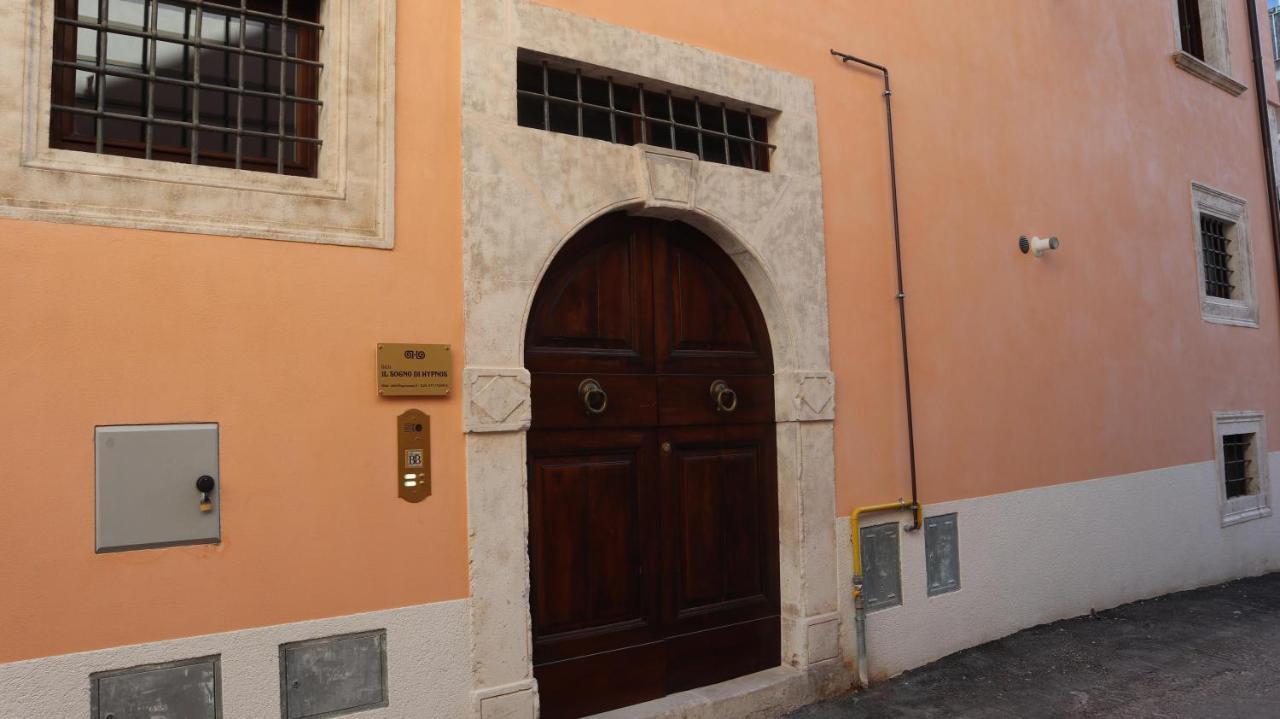 Il Sogno Di Hypnos Acomodação com café da manhã LʼAquila Exterior foto